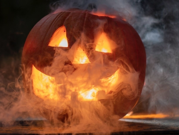 Scary Halloween & Discozwemmen